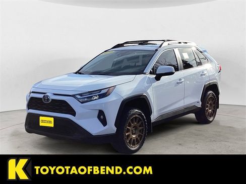 Used 2023 Toyota RAV4 AWD Hybrid image 1