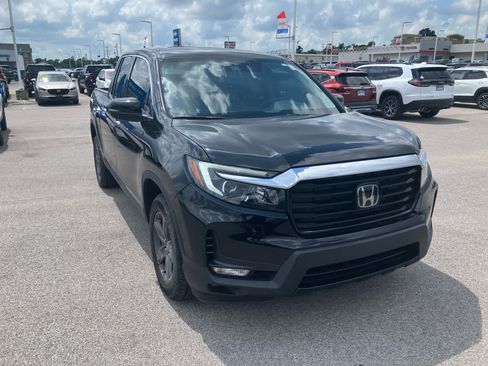 Used 2023 Honda Ridgeline RTL-E image 1