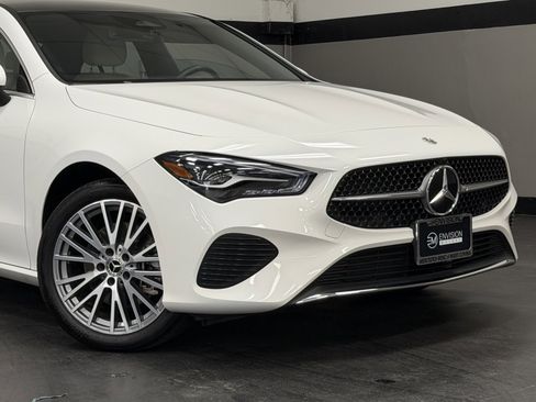 Used 2025 Mercedes-Benz CLA 250 CLA 250 image 3