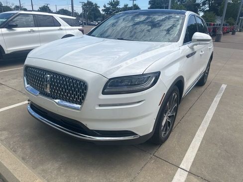Used 2021 Lincoln Nautilus Reserve w/ Equipment Group 201A FWD image 4