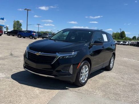 Used 2023 Chevrolet Equinox LT image 4