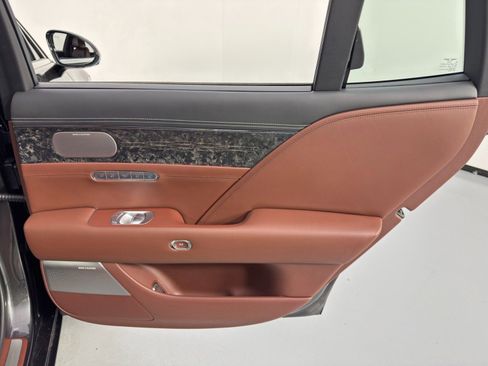 Used 2023 Genesis G90 3.5T image 61