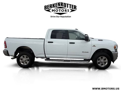 Used 2024 RAM 2500 Big Horn w/ Off Road Package AWD/4WD image 2