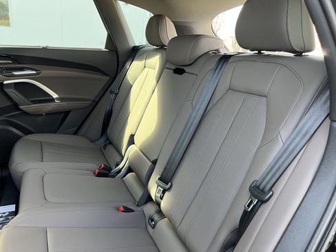 Used 2025 Audi Q5 Premium Plus AWD/4WD image 34