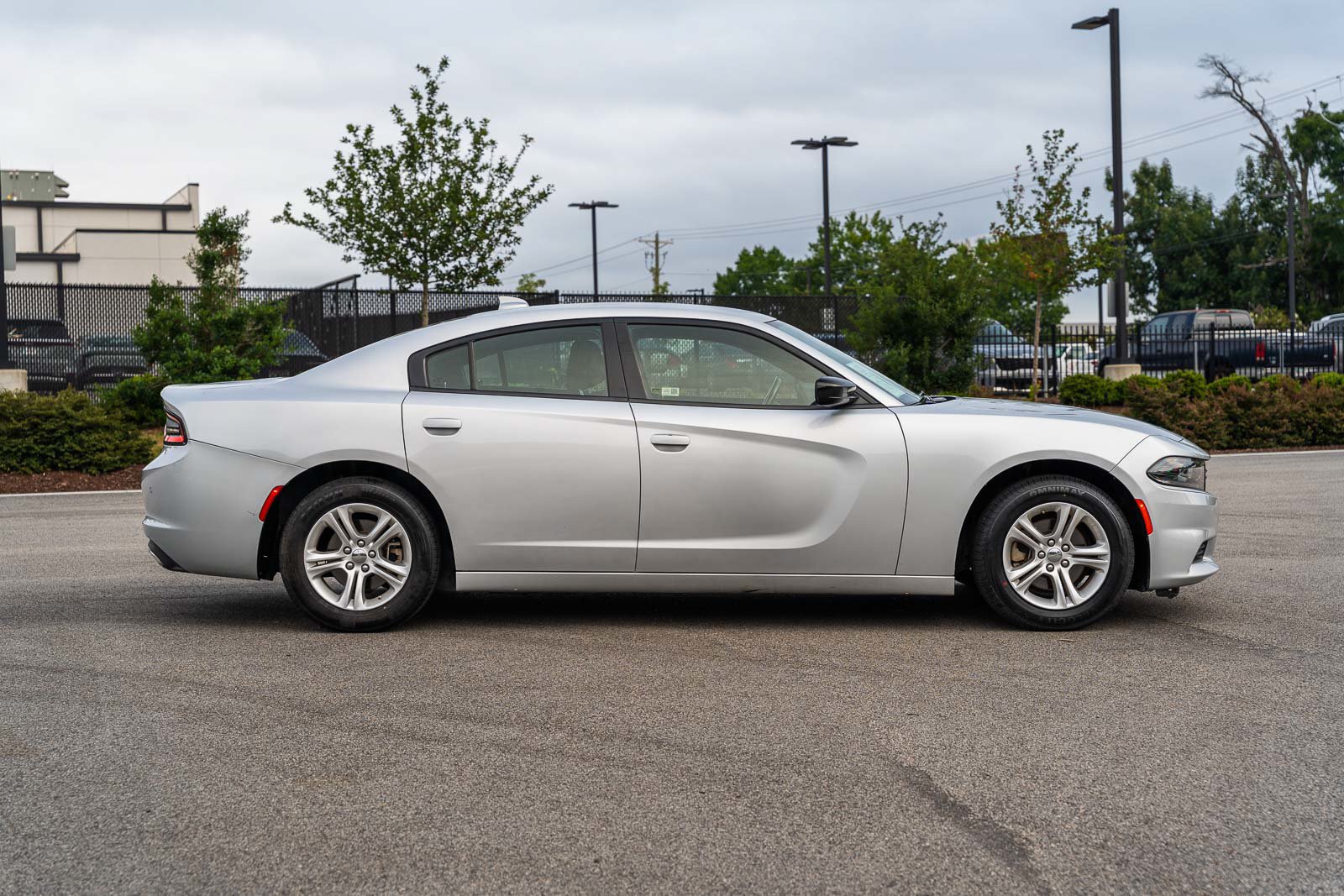 Used 2023 Dodge Charger SXT RWD image 8