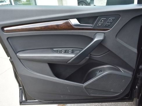 Used 2019 Audi Q5 2.0T Premium Plus w/ Premium Plus Package AWD/4WD image 20