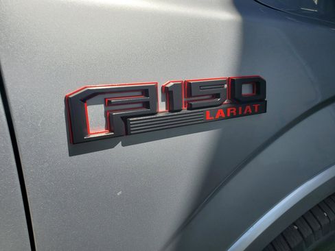 Used 2018 Ford F150 Lariat image 15