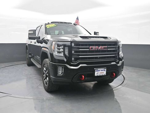 Used 2021 GMC Sierra 2500 AT4 w/ AT4 Premium Plus Package AWD/4WD image 2