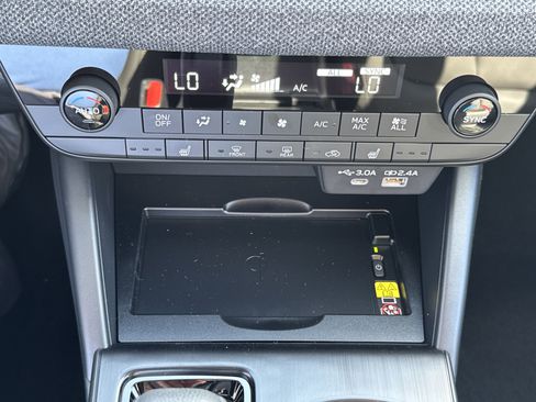 New 2026 Subaru Outback Limited AWD/4WD image 22