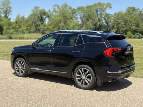 Used 2018 GMC Terrain Denali AWD/4WD image 5