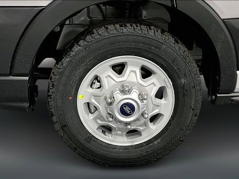 New 2026 Ford Transit 250 148 Medium Roof Extended AWD image 11