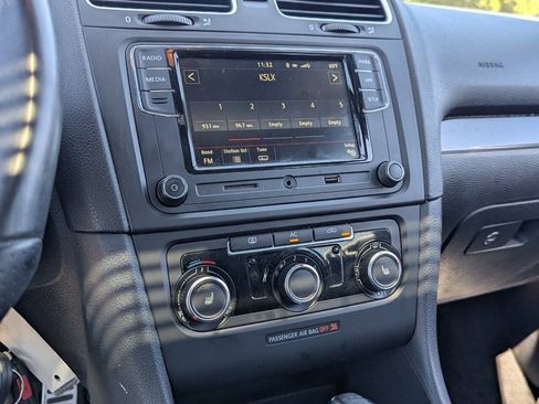 Used 2012 Volkswagen GTI 4-Door FWD image 29