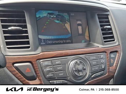 Used 2018 Nissan Pathfinder Platinum AWD/4WD image 22