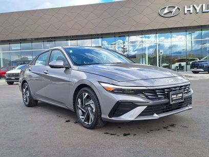 Used 2024 Hyundai Elantra SEL w/ Convenience Package