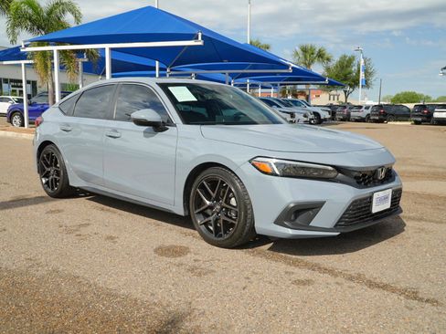 Used 2024 Honda Civic Sport Touring image 3