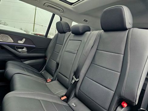 New 2026 Mercedes-Benz GLS 450 4MATIC image 24