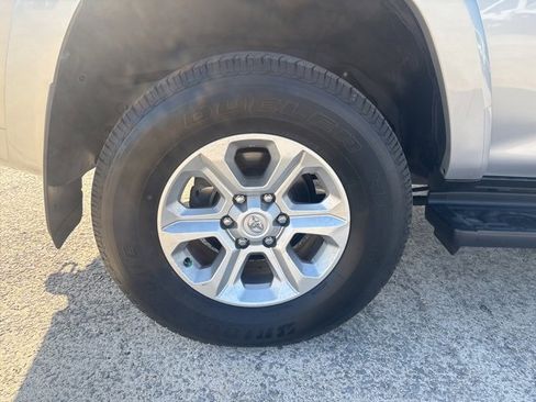 Used 2023 Toyota 4Runner SR5 image 27