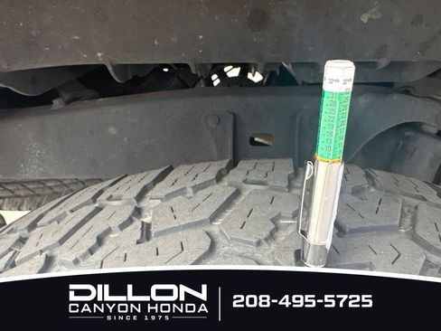 Used 2013 Toyota Tacoma 4x4 Double Cab w/ SR5 Pkg image 24