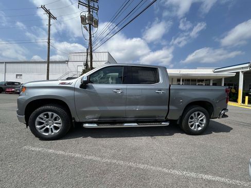 New 2026 Chevrolet Silverado 1500 LTZ w/ LTZ Premium Package AWD/4WD image 6