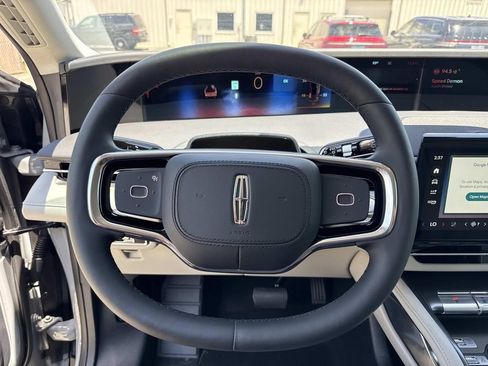New 2026 Lincoln Nautilus Premier AWD/4WD image 27