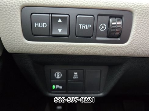 Used 2022 Honda Accord Touring image 30