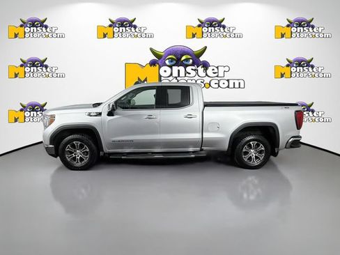 Used 2022 GMC Sierra 1500 SLE AWD/4WD image 8