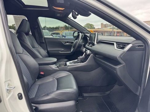 Used 2020 Toyota RAV4 XSE image 37