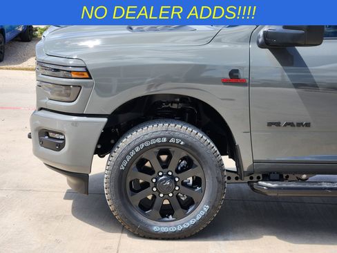New 2026 RAM 2500 Laramie w/ Night Edition AWD/4WD image 10