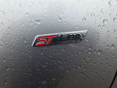 Used 2024 Ford Escape ST-Line image 11