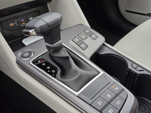 New 2026 Kia Sportage SX FWD image 15