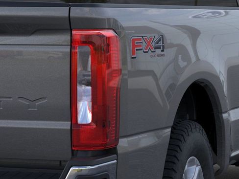 New 2026 Ford F350 XLT AWD/4WD image 21