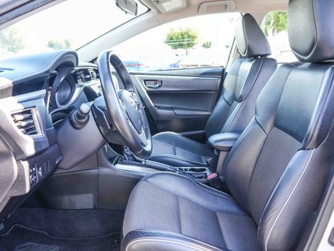 Used 2015 Toyota Corolla S image 18