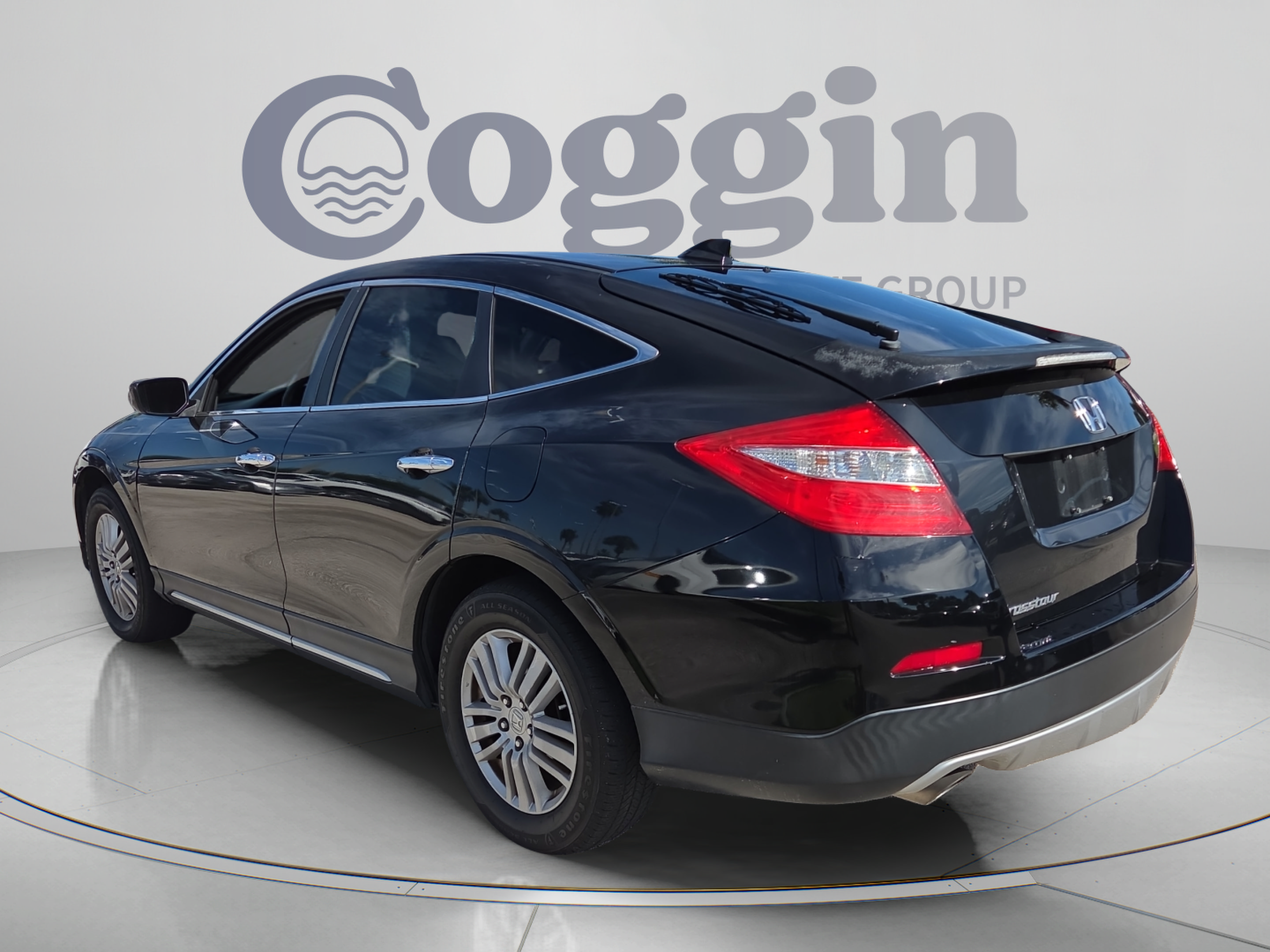 Used 2014 Honda Crosstour EX image 3