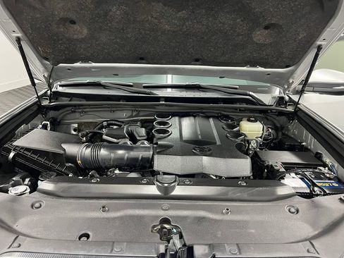 Used 2021 Toyota 4Runner TRD Off-Road Premium w/ Moonroof Package image 28