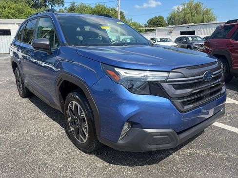 Certified 2026 Subaru Forester Premium AWD/4WD image 1
