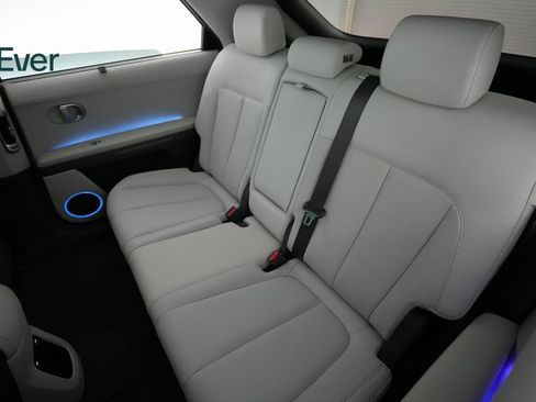 Used 2024 Hyundai Ioniq 5 Limited image 8