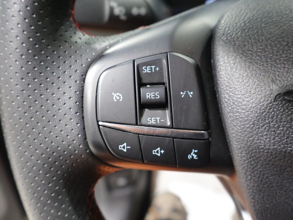 Used 2025 Ford Escape ST-Line AWD/4WD image 34