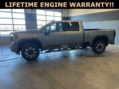New 2026 GMC Sierra 3500 Denali w/ Denali Reserve Package image 5