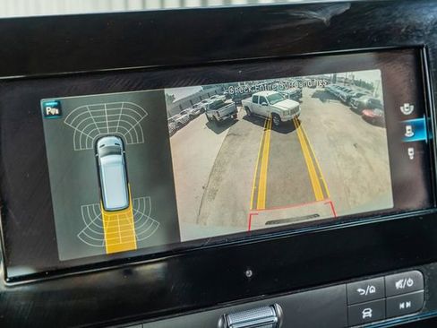 Used 2023 Mercedes-Benz Sprinter 3500 image 34