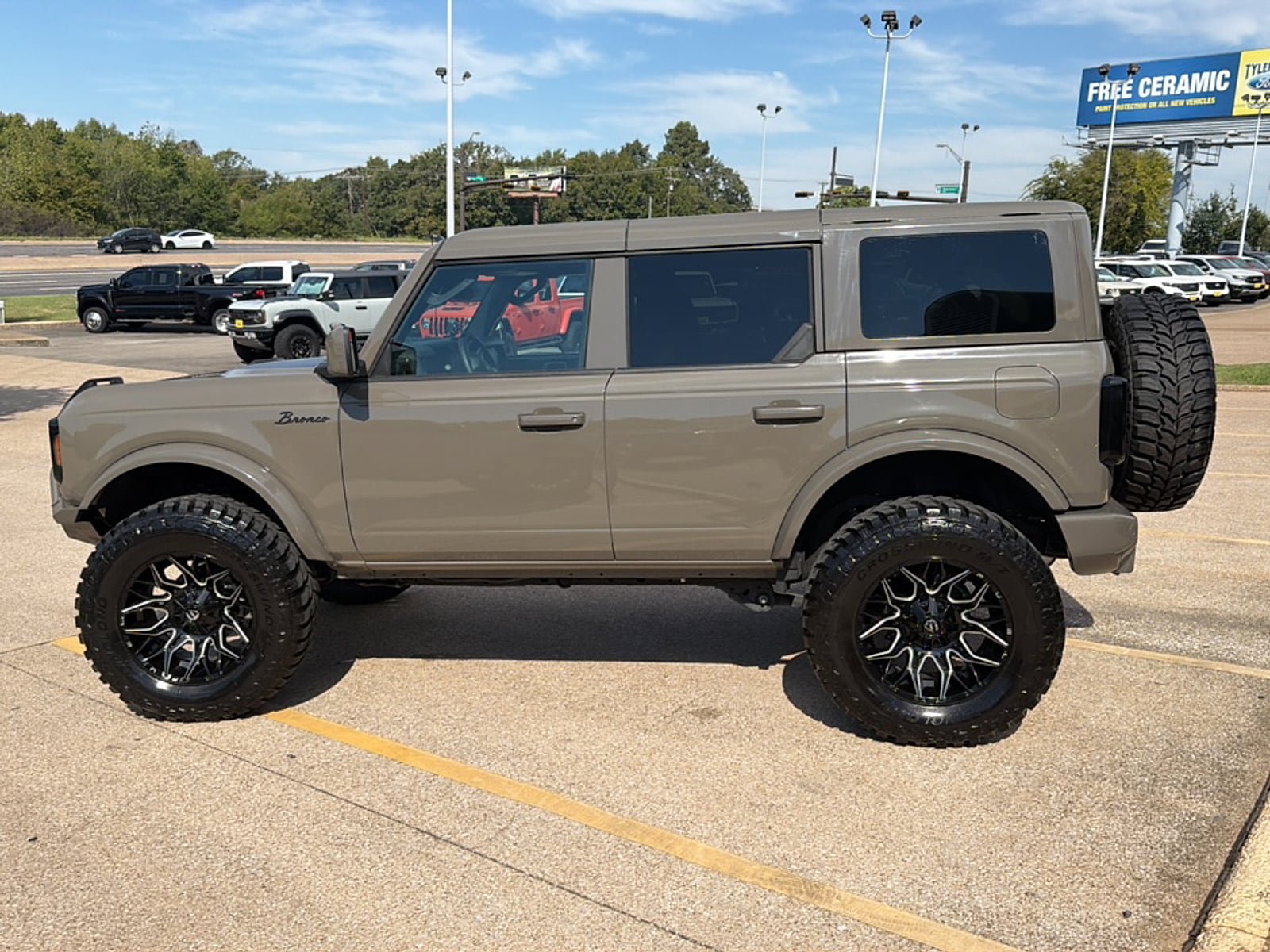 Used 2026 Ford Bronco Big Bend AWD/4WD image 5