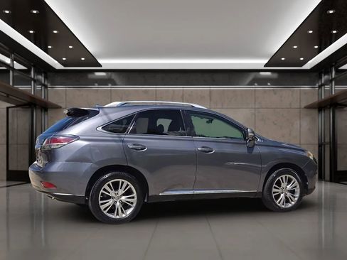 Used 2013 Lexus RX 350 FWD w/ Navigation Pkg image 3