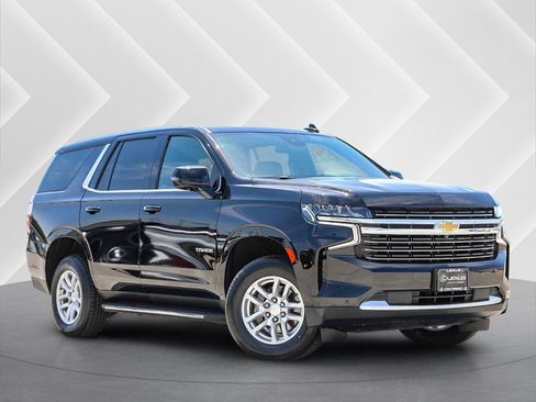 Used 2023 Chevrolet Tahoe LT w/ Luxury Package RWD image 1