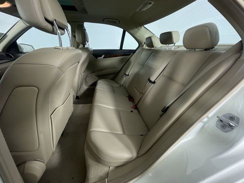 Used 2012 Mercedes-Benz C 300 4MATIC Sedan image 23