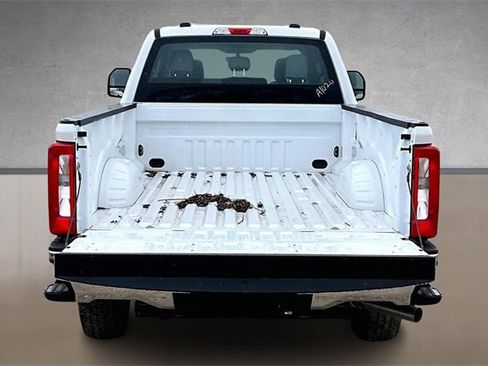 New 2026 Ford F250 XL w/ FX4 Off-Road Package image 4