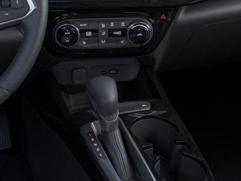 New 2026 Chevrolet Trax ACTIV w/ Driver Confidence Package FWD image 23