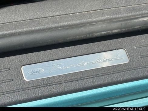 Used 2002 Ford Thunderbird RWD image 28