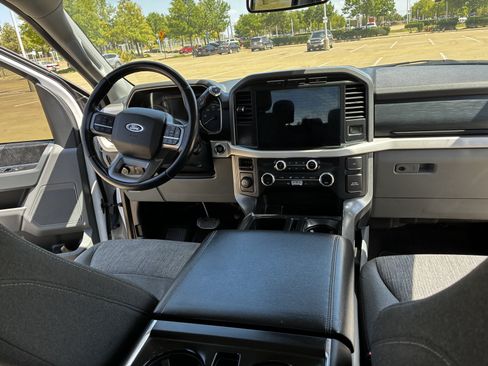 Used 2021 Ford F150 XLT w/ Equipment Group 302A High RWD image 27