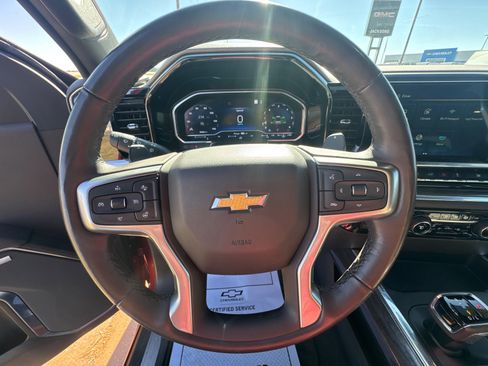 Used 2022 Chevrolet Silverado 1500 LTZ w/ LTZ Premium Package image 19