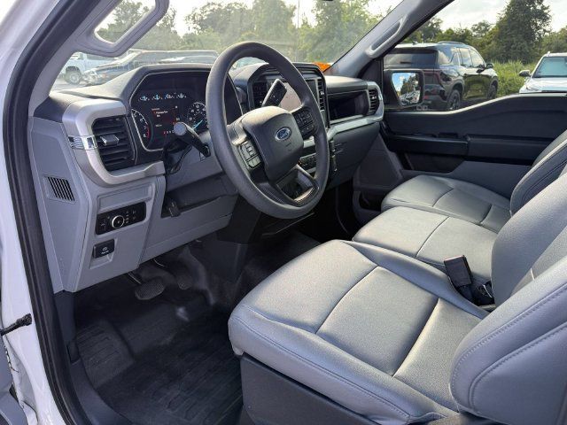 Used 2022 Ford F150 XL w/ Equipment Group 101A High RWD image 12