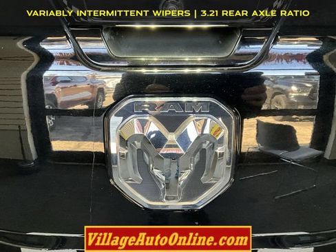 Used 2022 RAM 1500 Big Horn AWD/4WD image 36